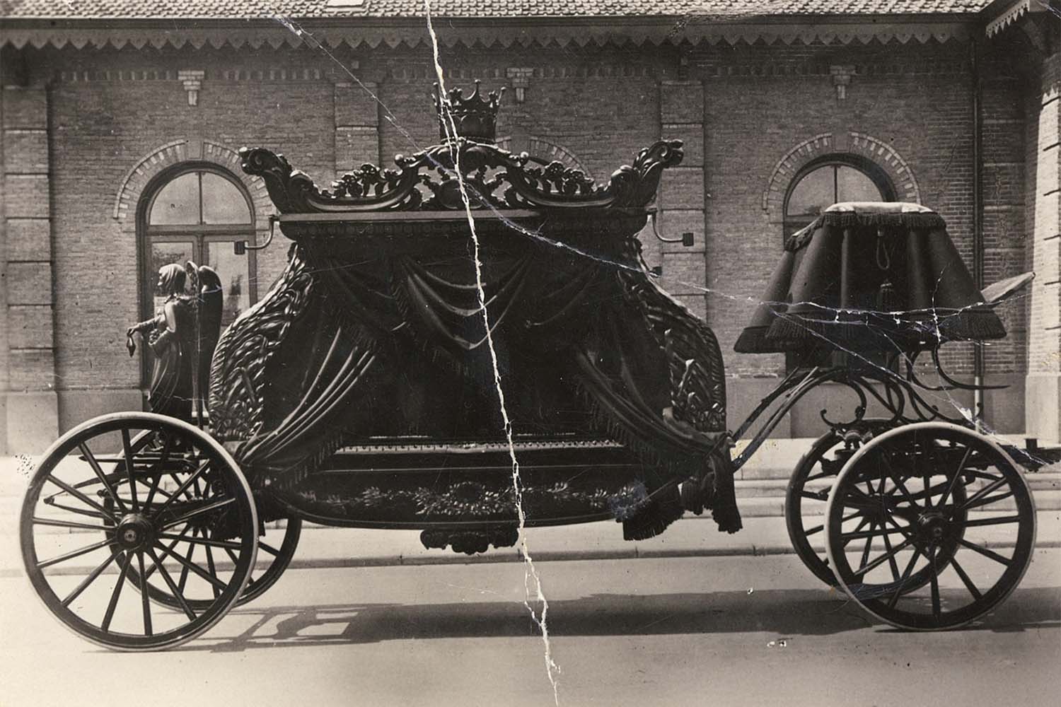 Van der Stappen uitvaartverzorging_100 jaar_1925_Beginjaren