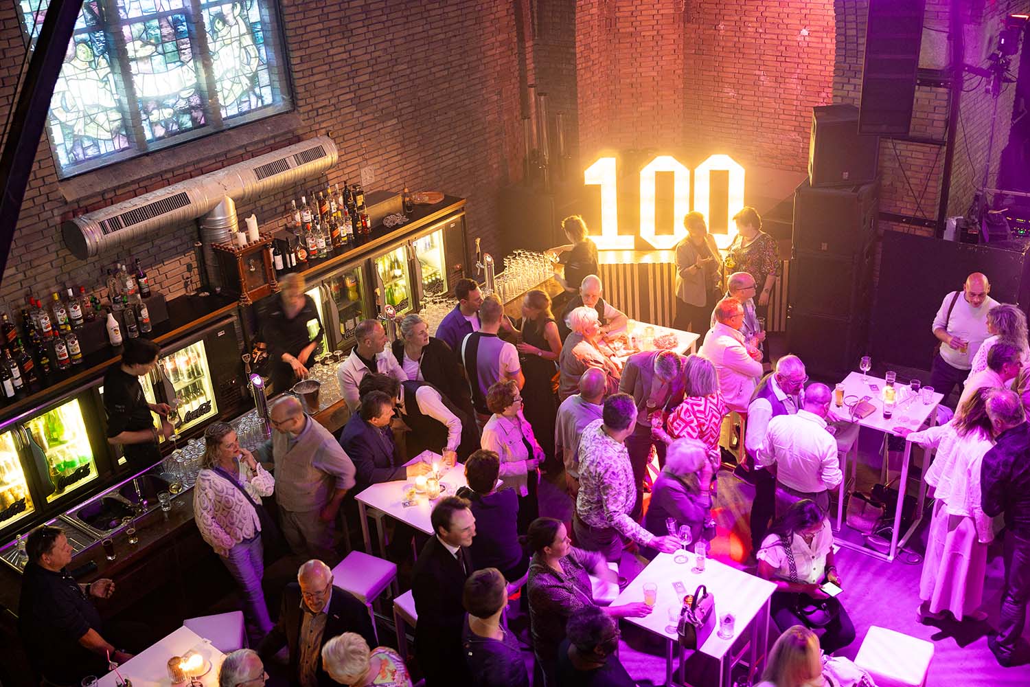 Van der Stappen uitvaartverzorging_100 jaar_feest